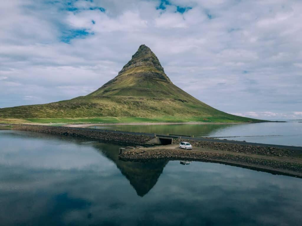 Rent Campervans Keflavik Exterior photo
